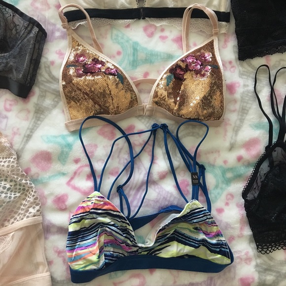 10 Brand new Victoria’s Secret size XS bralettes - Picture 7 of 8